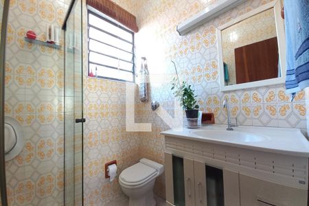 Casa à venda com 200m², 3 quartos e 5 vagasBanheiro