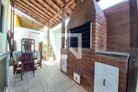 Casa à venda com 200m², 3 quartos e 5 vagasÁrea comum