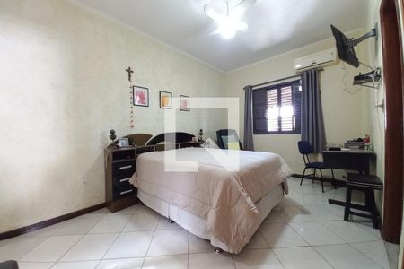 Casa à venda com 200m², 3 quartos e 5 vagasQuarto 3 - Suíte