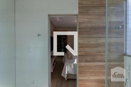 Apartamento à venda com 124m², 3 quartos e 2 vagas Apartamento à venda com 124m², 3 quartos e 2 vagas2 ° andar Banheiro