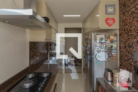 Apartamento à venda com 124m², 3 quartos e 2 vagas Apartamento à venda com 124m², 3 quartos e 2 vagasCozinha