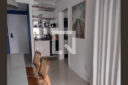 Apartamento à venda com 3 quartos, 95m² em Vila Firmiano Pinto, São Paulo