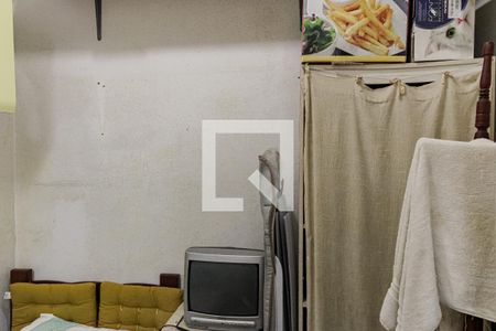 Apartamento à venda com 120m², 3 quartos e sem vaga Apartamento à venda com 120m², 3 quartos e sem vagaQuarto de Serviço