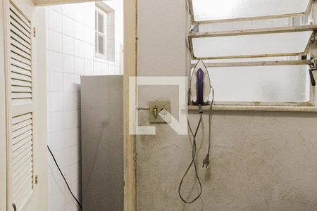 Apartamento à venda com 120m², 3 quartos e sem vaga Apartamento à venda com 120m², 3 quartos e sem vagaQuarto de Serviço