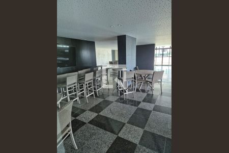 Apartamento à venda com 185m², 4 quartos e 3 vagas Apartamento à venda com 185m², 4 quartos e 3 vagasÁrea comum - Salão de festas