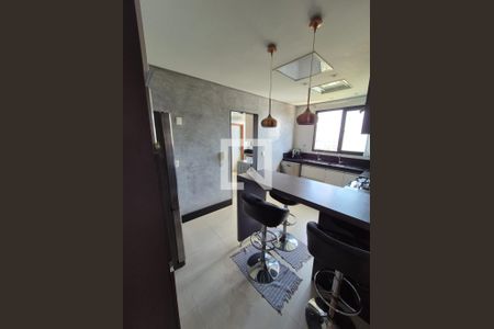 Apartamento à venda com 185m², 4 quartos e 3 vagas Apartamento à venda com 185m², 4 quartos e 3 vagasCozinha