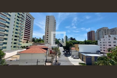 Apartamento à venda com 205m², 4 quartos e 3 vagas Apartamento à venda com 205m², 4 quartos e 3 vagasVista Varanda Quarto 1 suíte