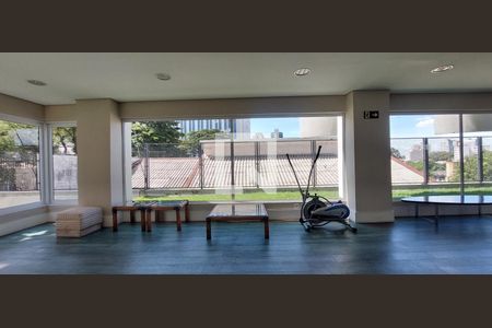 Apartamento à venda com 205m², 4 quartos e 3 vagas Apartamento à venda com 205m², 4 quartos e 3 vagasÁrea comum - Academia