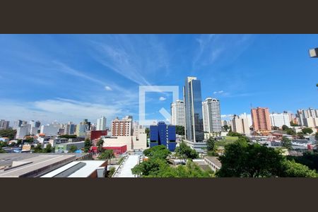 Apartamento à venda com 205m², 4 quartos e 3 vagas Apartamento à venda com 205m², 4 quartos e 3 vagasVista Varanda sala/quartos