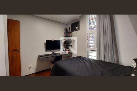 Apartamento à venda com 205m², 4 quartos e 3 vagas Apartamento à venda com 205m², 4 quartos e 3 vagasQuarto 2