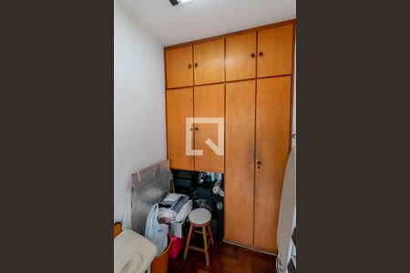 Apartamento à venda com 87m², 3 quartos e 1 vagaÁrea de Serviço