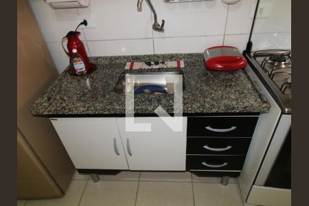 Casa à venda com 220m², 6 quartos e 2 vagasCozinha - Casa terrea