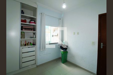 Casa à venda com 220m², 6 quartos e 2 vagasQuarto