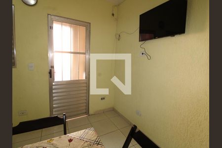 Casa à venda com 220m², 6 quartos e 2 vagasSala - Casa terrea