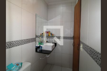 Casa à venda com 220m², 6 quartos e 2 vagasBanheiro da Suíte 1