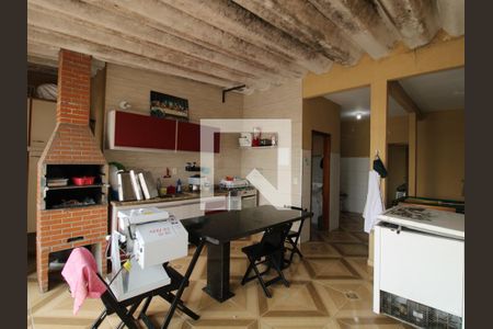 Casa à venda com 220m², 6 quartos e 2 vagasTerraço Gourmet