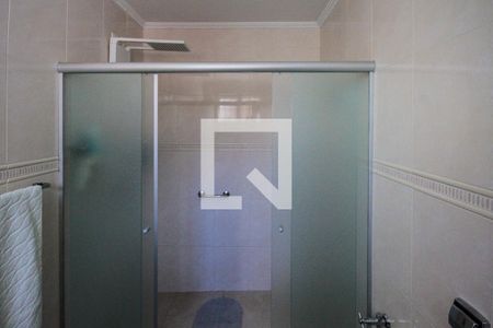 Casa à venda com 480m², 2 quartos e 2 vagas Casa à venda com 480m², 2 quartos e 2 vagasBanheiro da Suite