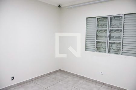Quarto 1 de casa para alugar com 4 quartos, 212m² em Centro, Osasco