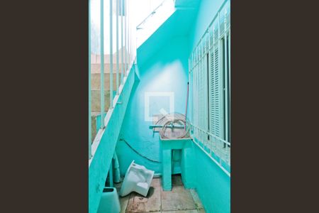 Casa à venda com 180m², 3 quartos e 2 vagasEdícula - área de serviço