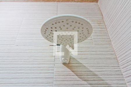 Casa à venda com 180m², 3 quartos e 2 vagasEdícula - banheiro