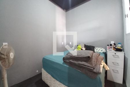 Casa à venda com 70m², 2 quartos e 3 vagas Casa à venda com 70m², 2 quartos e 3 vagasQuarto 2 - Suíte