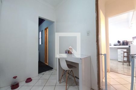Casa à venda com 70m², 2 quartos e 3 vagas Casa à venda com 70m², 2 quartos e 3 vagasCloset da suíte