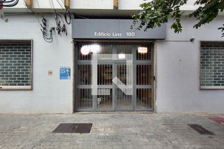 Apartamento à venda com 85m², 2 quartos e sem vagaFachadaFAC