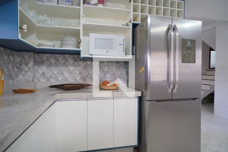 Cozinha de casa para alugar com 3 quartos, 220m² em Rio Tavares, Florianópolis