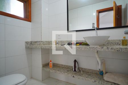 Lavabo - Sala de casa para alugar com 3 quartos, 220m² em Rio Tavares, Florianópolis