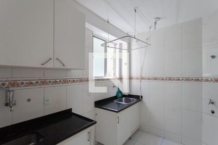 Apartamento à venda com 60m², 2 quartos e 1 vaga Apartamento à venda com 60m², 2 quartos e 1 vagaCozinha e Área de Serviço
