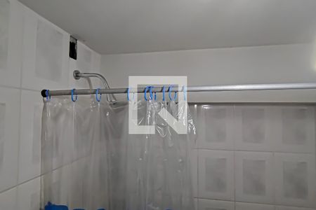Casa à venda com 300m², 5 quartos e 4 vagas Casa à venda com 300m², 5 quartos e 4 vagasgaragem - banheiro