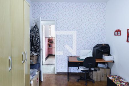 Casa à venda com 170m², 3 quartos e 4 vagasQuarto 2