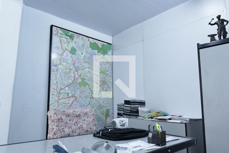 Casa à venda com 170m², 3 quartos e 4 vagasEscritório