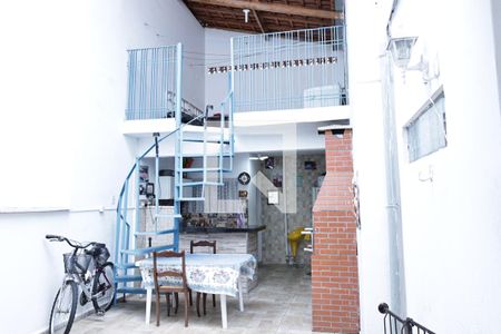 Casa à venda com 170m², 3 quartos e 4 vagasQuintal