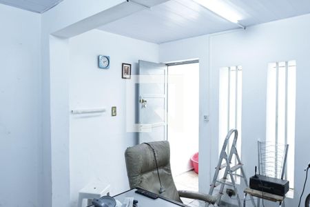 Casa à venda com 170m², 3 quartos e 4 vagasEscritório