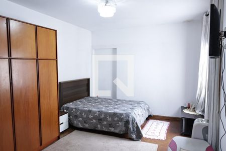 Casa à venda com 170m², 3 quartos e 4 vagasQuarto 3