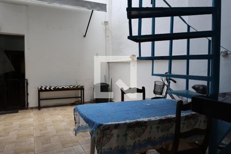 Casa à venda com 170m², 3 quartos e 4 vagasÁrea externa