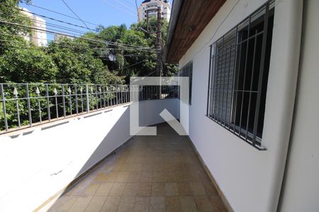 Casa à venda com 93m², 2 quartos e 1 vagaÁrea de Serviço