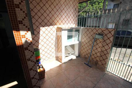 Casa à venda com 93m², 2 quartos e 1 vagaÁrea de frente