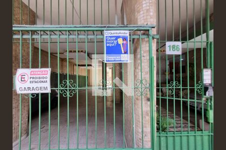 Apartamento à venda com 33m², 1 quarto e 1 vaga Apartamento à venda com 33m², 1 quarto e 1 vagaPlaquinha