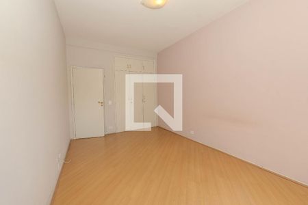 Apartamento à venda com 182m², 4 quartos e 2 vagas Apartamento à venda com 182m², 4 quartos e 2 vagasQuarto 2