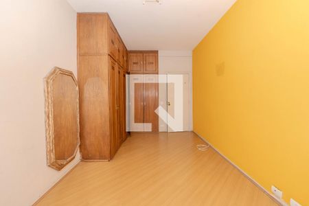 Apartamento à venda com 182m², 4 quartos e 2 vagas Apartamento à venda com 182m², 4 quartos e 2 vagasQuarto 1