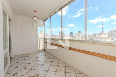 Apartamento à venda com 182m², 4 quartos e 2 vagas Apartamento à venda com 182m², 4 quartos e 2 vagasSacada
