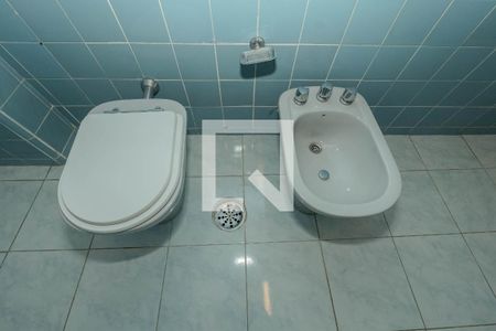 Apartamento à venda com 182m², 4 quartos e 2 vagas Apartamento à venda com 182m², 4 quartos e 2 vagasBanheiro