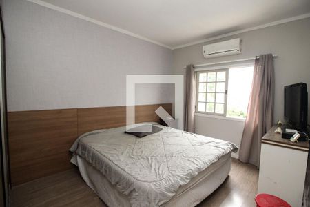Casa à venda com 220m², 3 quartos e 2 vagasQuarto 1