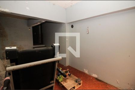 Casa à venda com 220m², 3 quartos e 2 vagasAcademia