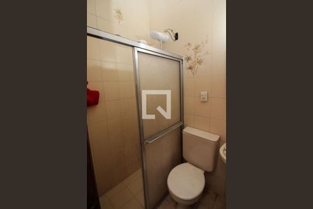 Casa à venda com 220m², 3 quartos e 2 vagasBanheiro de serviço