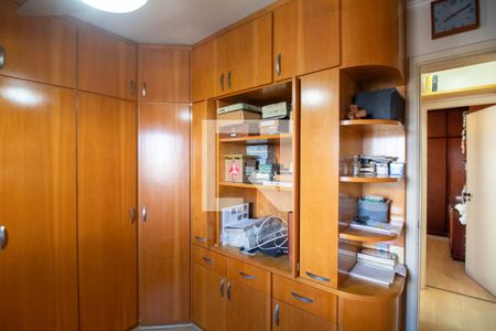 Apartamento à venda com 75m², 2 quartos e 1 vagaQuarto 2