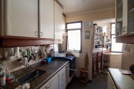 Apartamento à venda com 75m², 2 quartos e 1 vagaCozinha