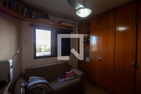 Apartamento à venda com 75m², 2 quartos e 1 vagaQuarto 2